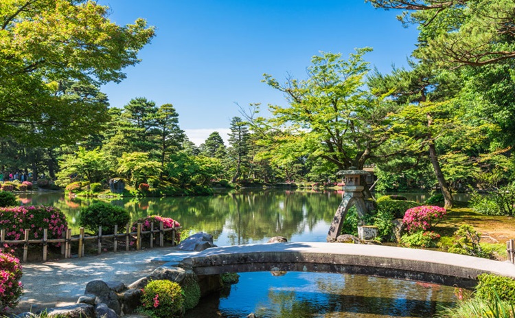 The Beautiness Of Kenrokuen Park Japan
