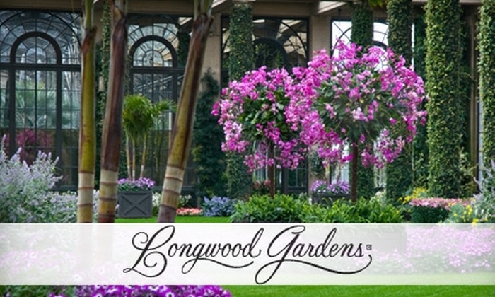 LONGWOOD GARDENS - Beautifull Garden With Cats As A Guard